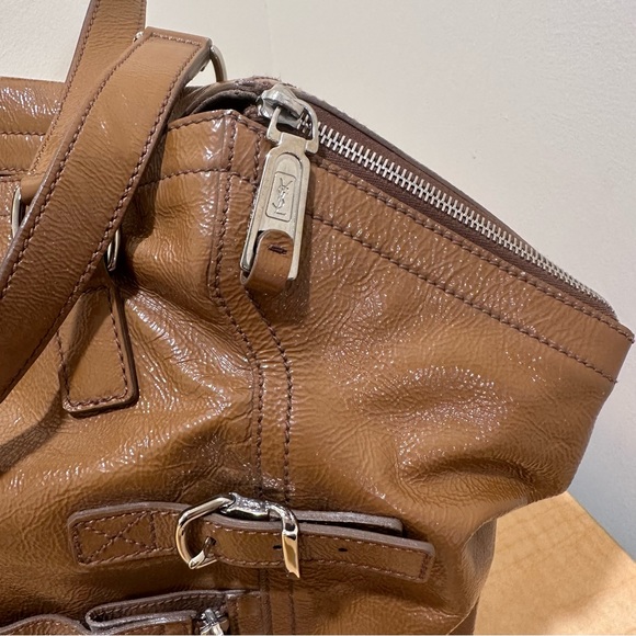 Yves Saint Laurent Patent Leather Large Downtown Tote Bag - Picture 3 of 16